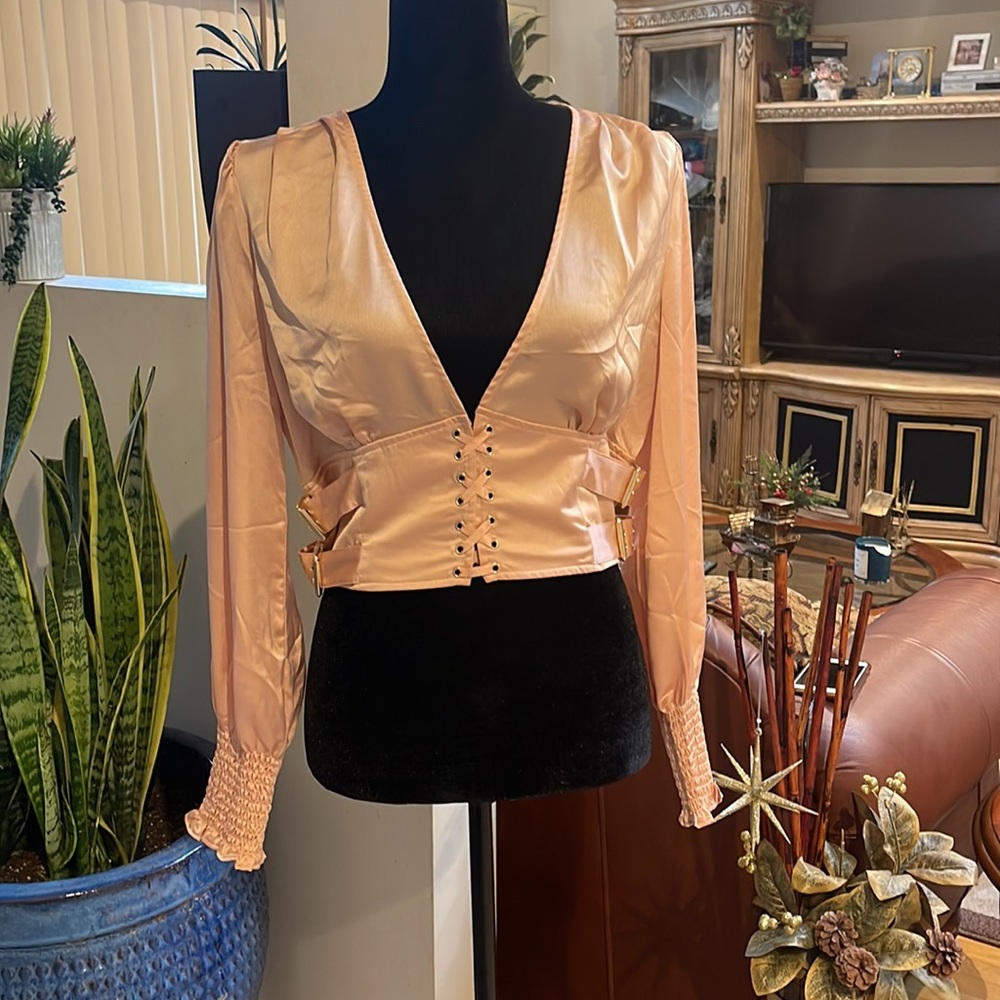 Woven top champagne